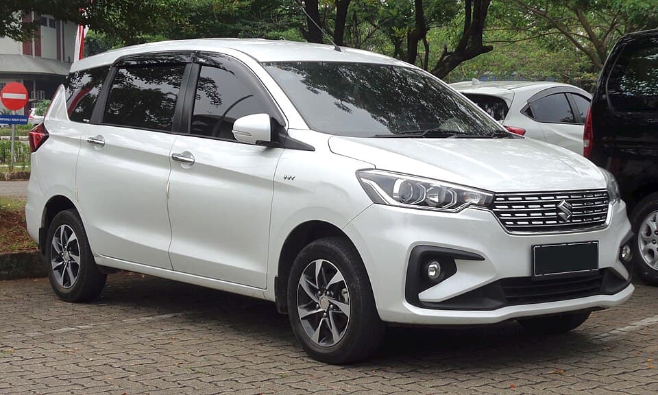Sewa Suzuki Ertiga Hybrid 2023 Matic 7 Seater Jakarta Car rental Jakarta