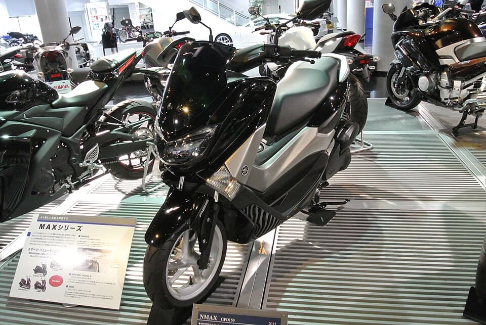 Yamaha NMAX 2023