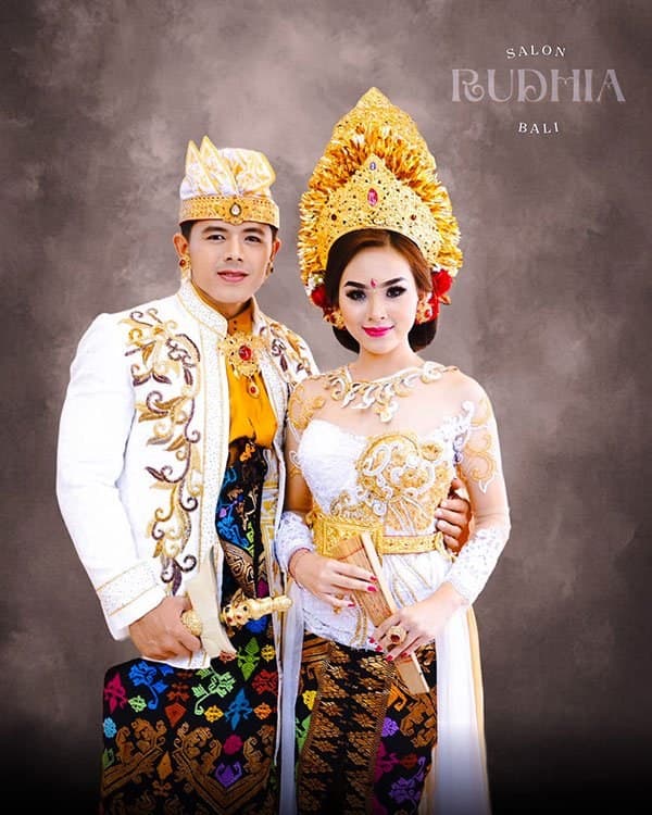 3. Sewa Gaun Pernikahan Bali Fashion & Apparel rental Bali